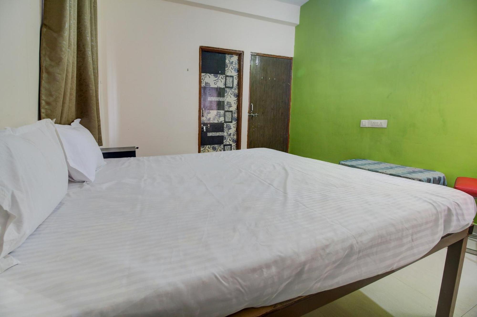 Hotel O Elite Inn Koradi Exterior foto